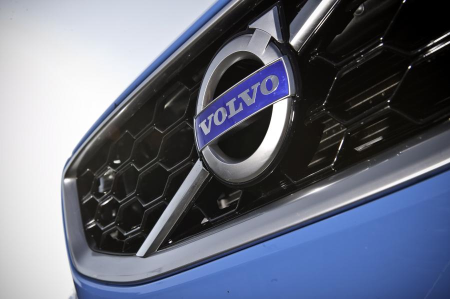  Volvo C30 Polestar Performance Concept 2010 года  (фото 25 из 45)